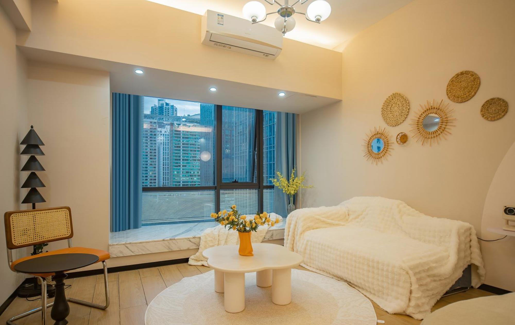 Lavande International Aparthotel Us Consulate General Guangzhou Zhujiang New Town Metro Branch - Free Shuttle Bus To Canton Fair Complex During Canton Fair Period & Free Vpn Internet Access Kültér fotó
